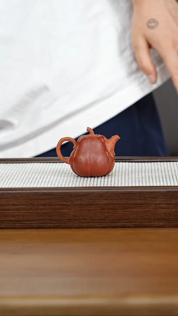 【闪购商品】紫砂茶壶红降坡光素小南瓜 75cc