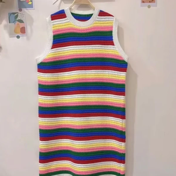 新款彩虹马甲背心秋冬针织外穿马甲长款时休闲女款马夹春秋时尚