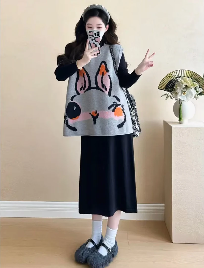 大码眨眼大耳兔针织马夹洋气马甲针织马甲针织马甲女洋气衣服女