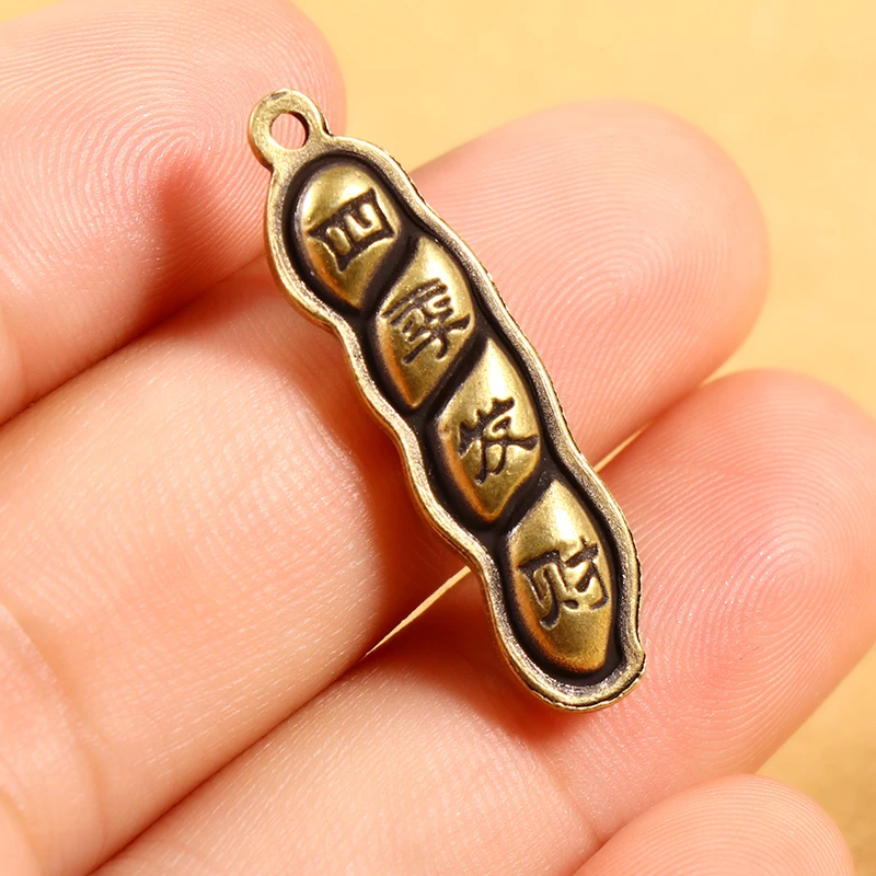 【请一个戴着】买彩打牌豪运连连男女招运进财四季发财黄铜钥匙扣