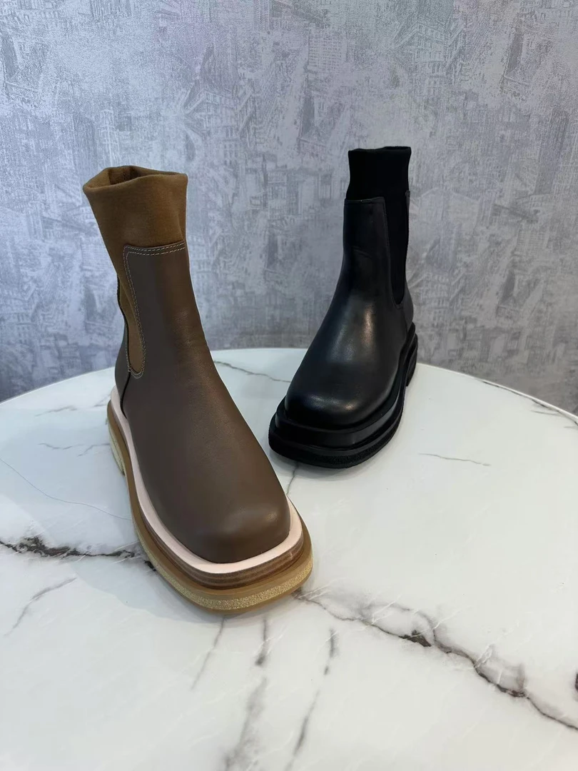 2024-9秋季厚底马丁靴女新款百搭圆头链潮流加绒短靴