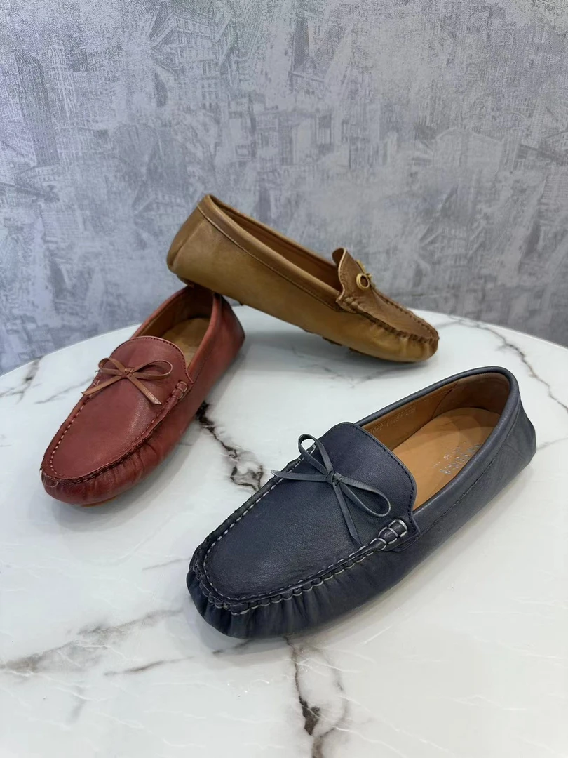 A082新款真皮百搭时尚女士乐福鞋一脚蹬懒人鞋单鞋低帮豆豆鞋软面