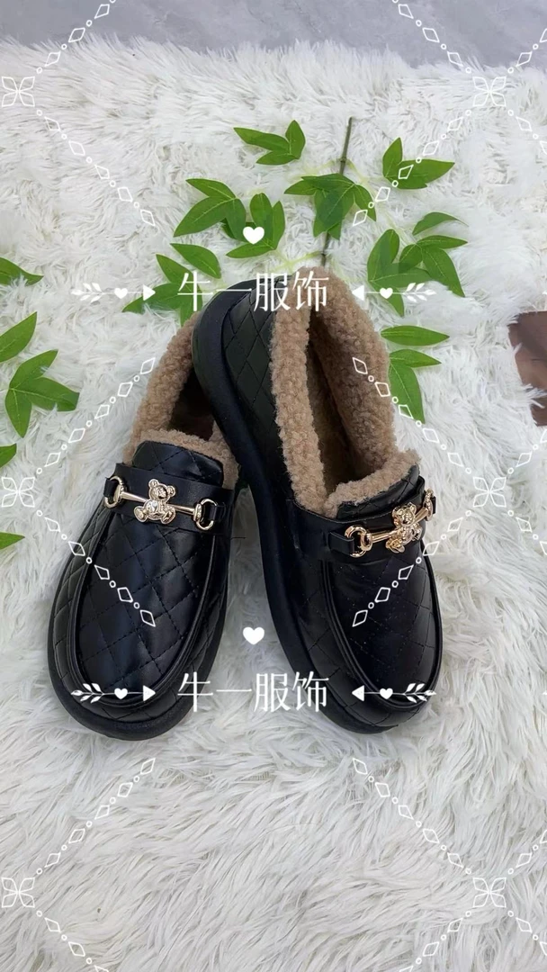 女士新款休闲鞋M-18-A318******