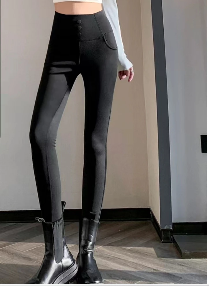 女士时尚小黑裤8901-A457****