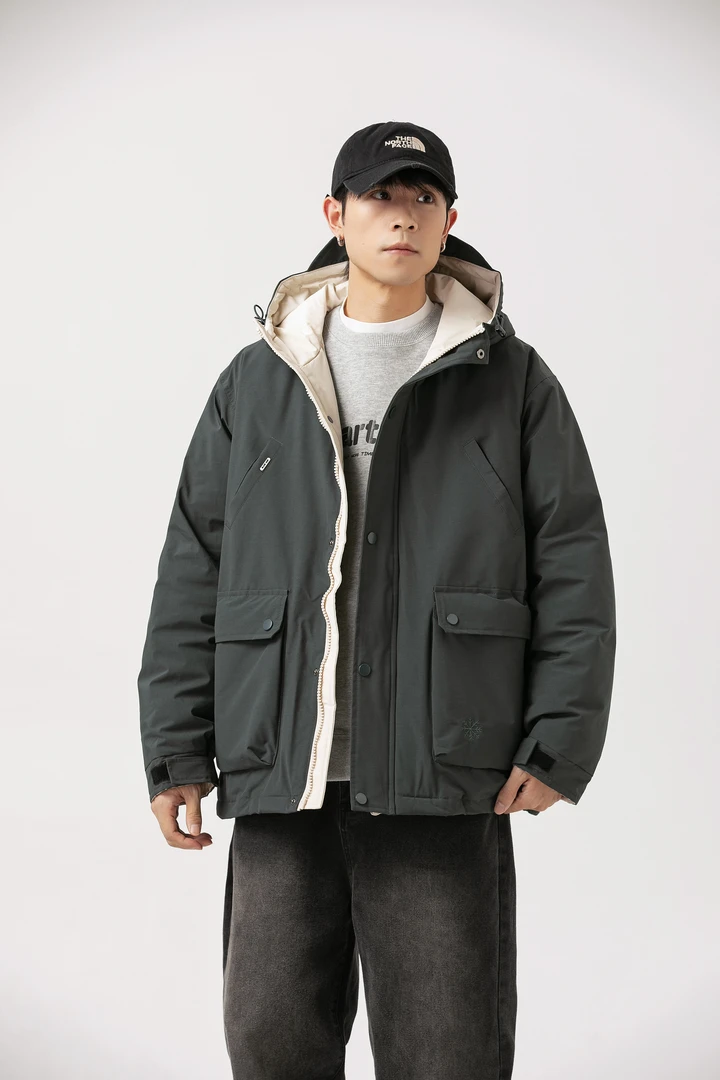 YRF2602 男士休闲连帽加厚保暖冬季短款户外情侣宽松潮流羽绒服