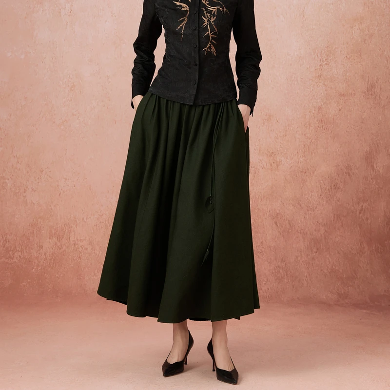 韦小宝2024秋香云纱半裙2431143083