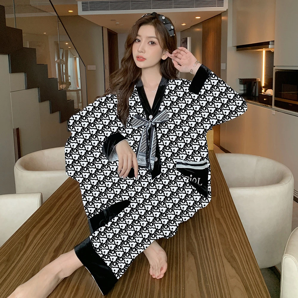 2023年新款金丝绒睡衣女春秋季长袖可爱卡通秋冬家居服套装可外穿