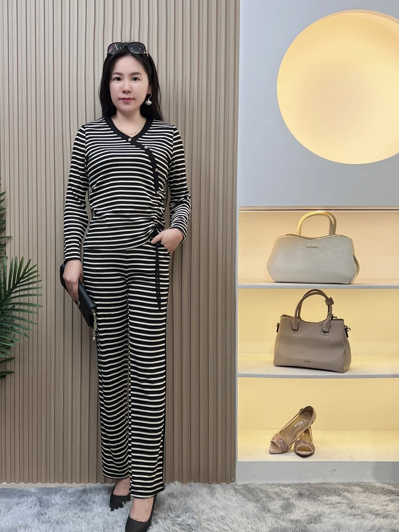 百搭运动服套装女2025新款大码时尚春长裤休闲两件套宽松