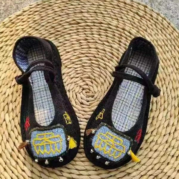 2023新款莲花玲手绣纯手工老布鞋养生复古风传统老布鞋中国风