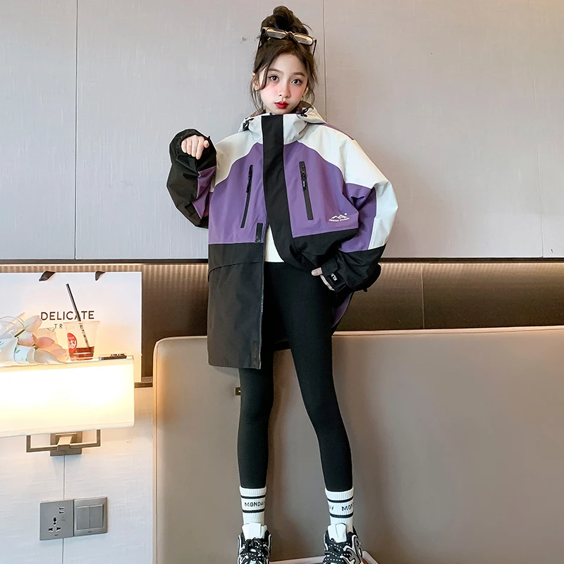 女童爆款冲锋衣秋冬2023新款洋气女大童三合一可拆卸冬装加厚外套