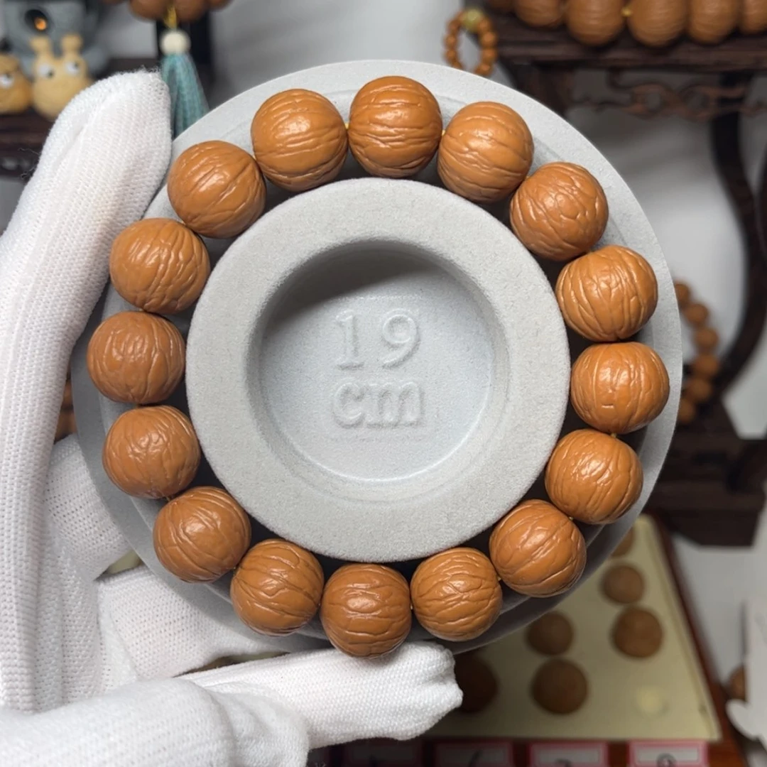 【闪购商品】猴头核桃手串张*