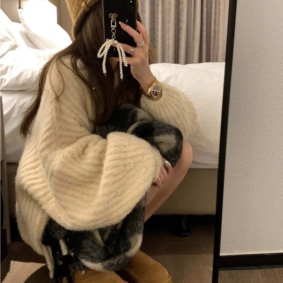 复古慵懒风灯笼袖软糯奶呼呼毛衣女秋冬外穿松弛感针织衫韩系上衣