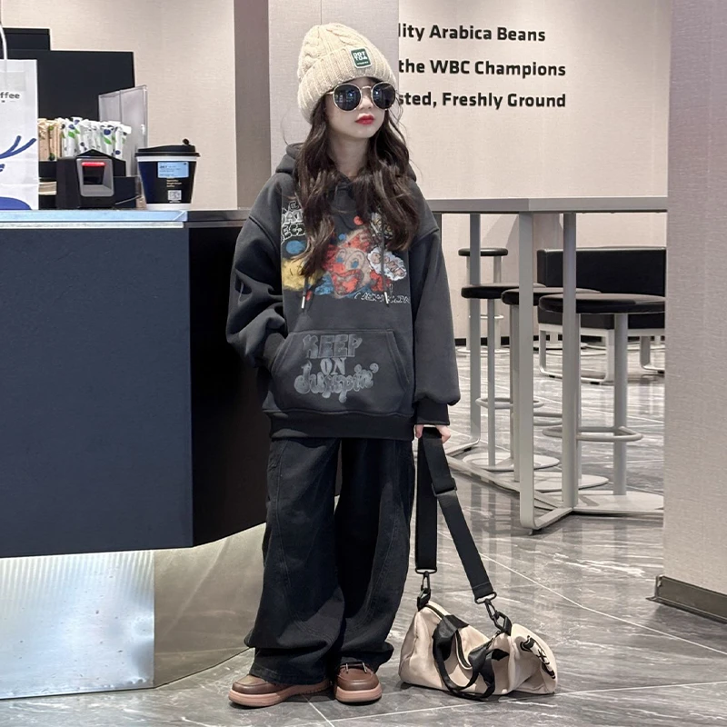 女童加绒卫衣秋冬2025新款洋气儿童连帽加厚冬季女大童一体绒上衣