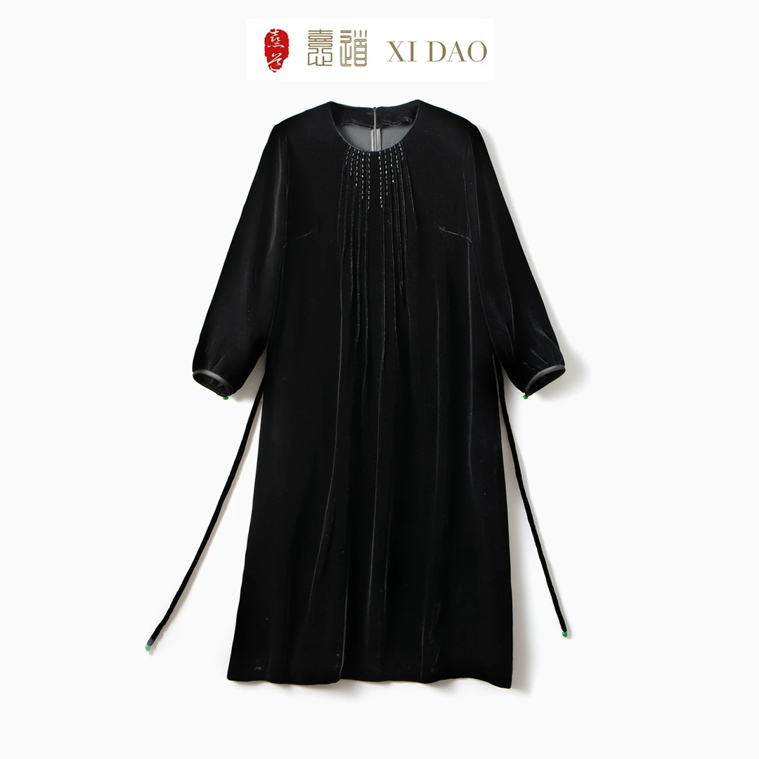 秋冬新款款真丝丝绒连衣裙女圆领钉珠黑色中长款宽松显瘦裙子