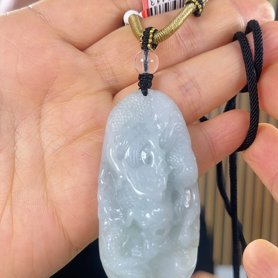 【闪购商品】翡翠颈饰未镶嵌