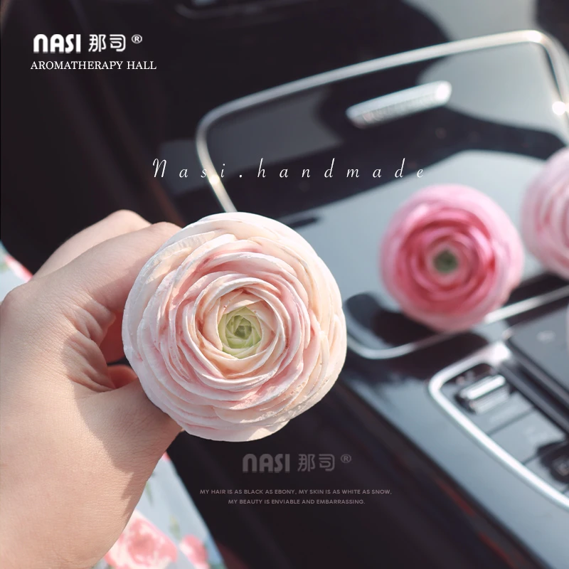 毛茛洋牡丹车载香薰香水出风口装饰摆饰扩香石高级感香氛女神车饰