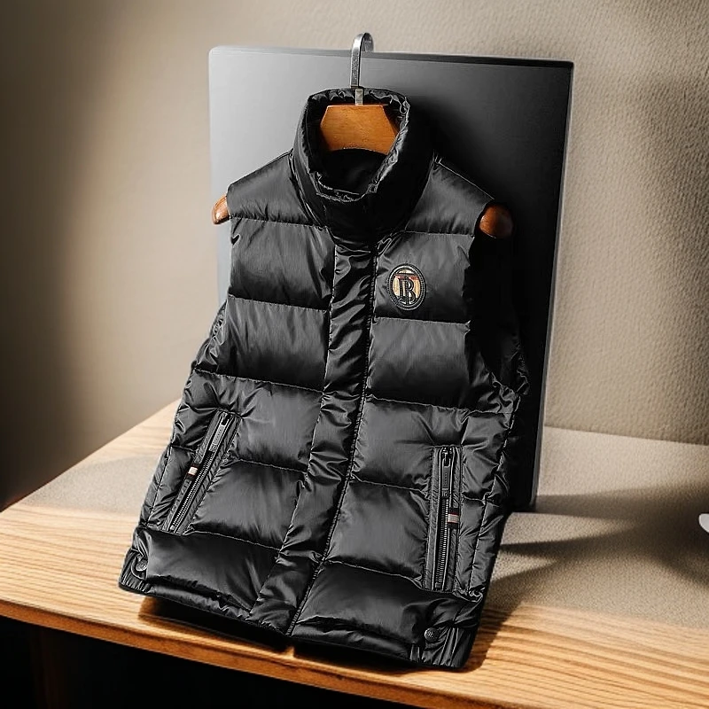 古利施普秋冬男士高端羽绒马甲时尚立领修身亮面字母休闲保暖坎肩