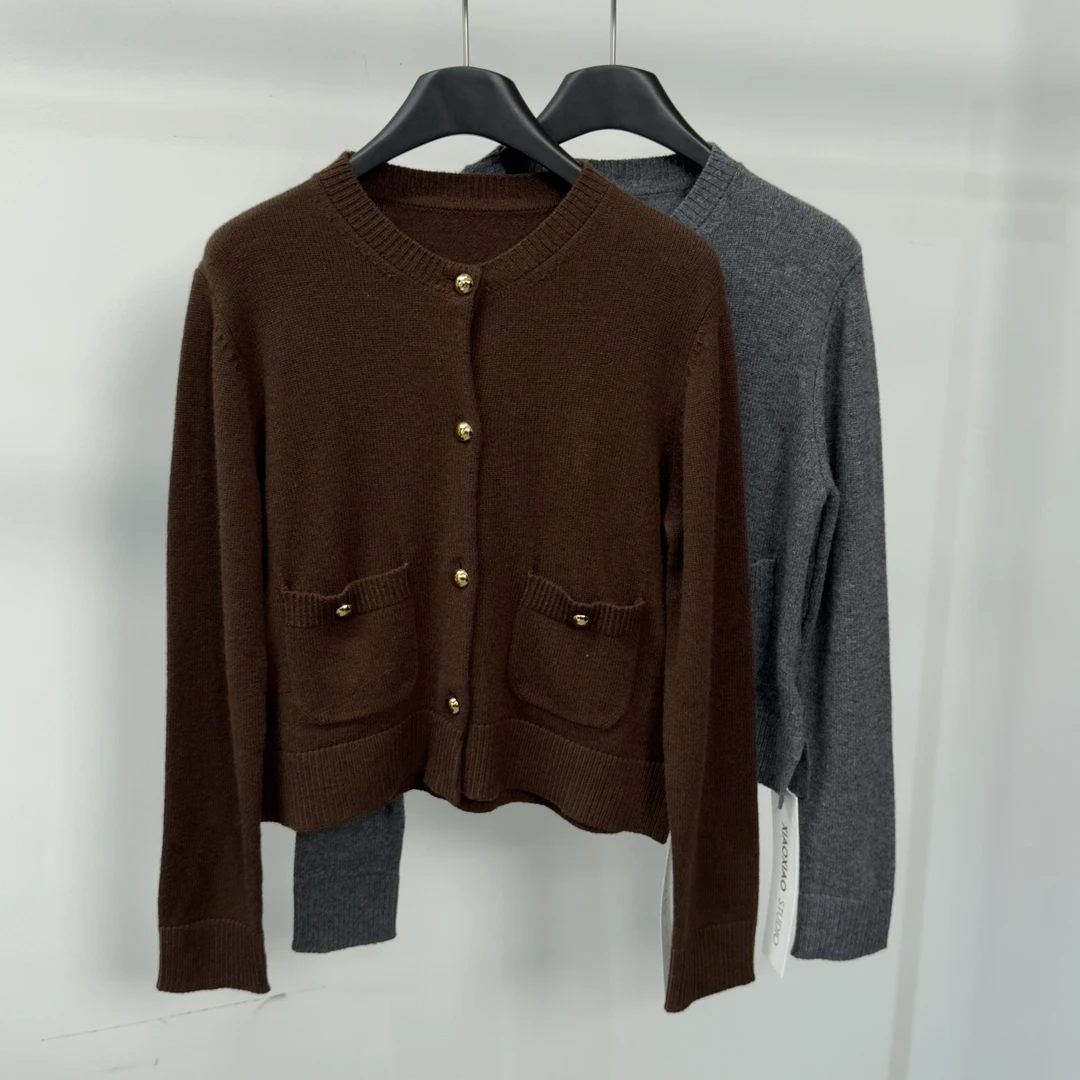 【ZHIXIAO】秋冬新款：V领针织开衫外套0090