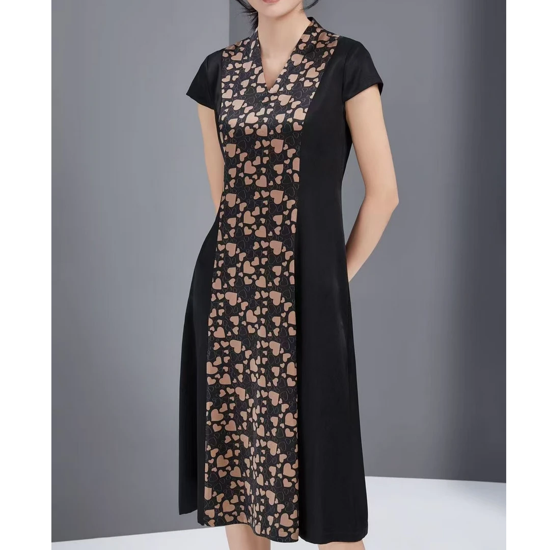 女士桑蚕丝连衣裙碎花妈妈装显瘦气质时尚夏季收腰