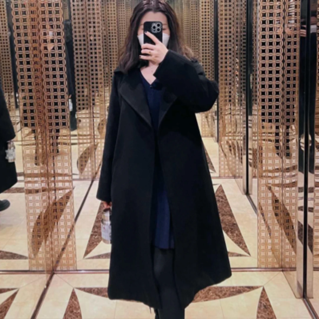 99新 MaxMara 000673 Manuela系列纯色翻领中长款大衣黑色 40码