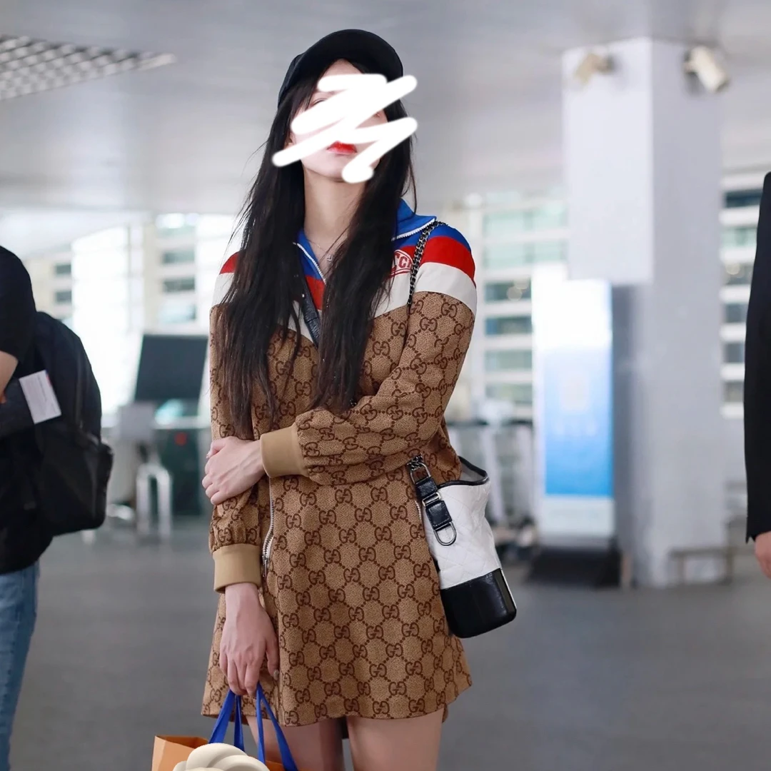 99新 GUCCI/古驰 000493 Logo刺绣立领拉链长袖连衣裙棕色 XXS码