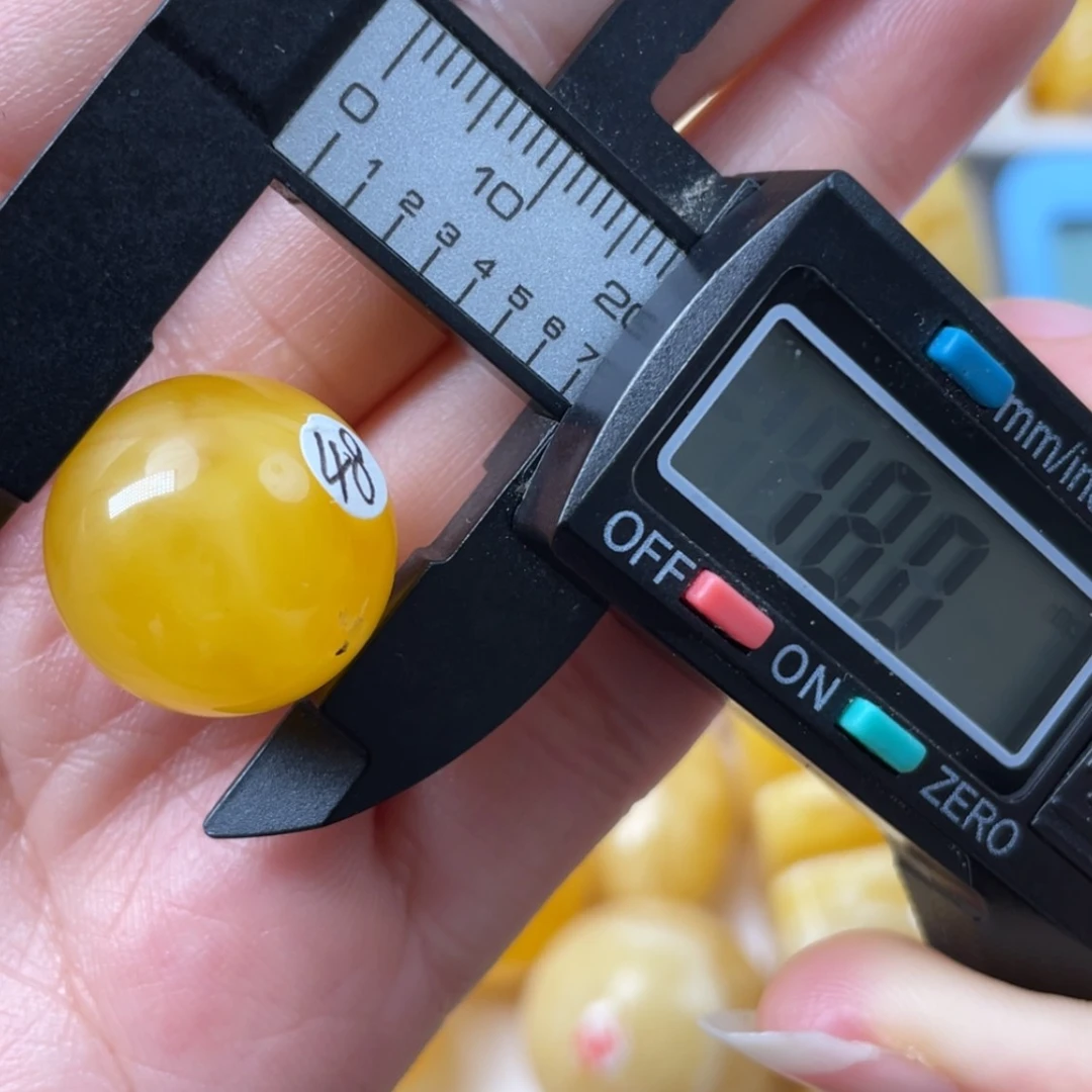 【闪购商品】蜜蜡裸石未镶嵌微瑕