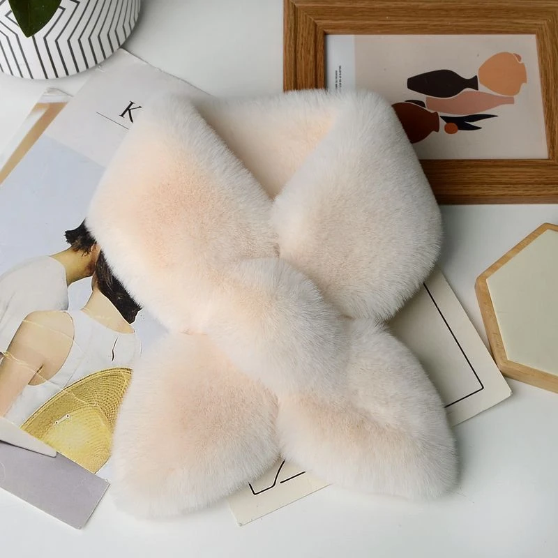 韩版秋冬仿獭兔毛双面毛树叶款保暖毛绒围巾秋冬新款简约防风围脖