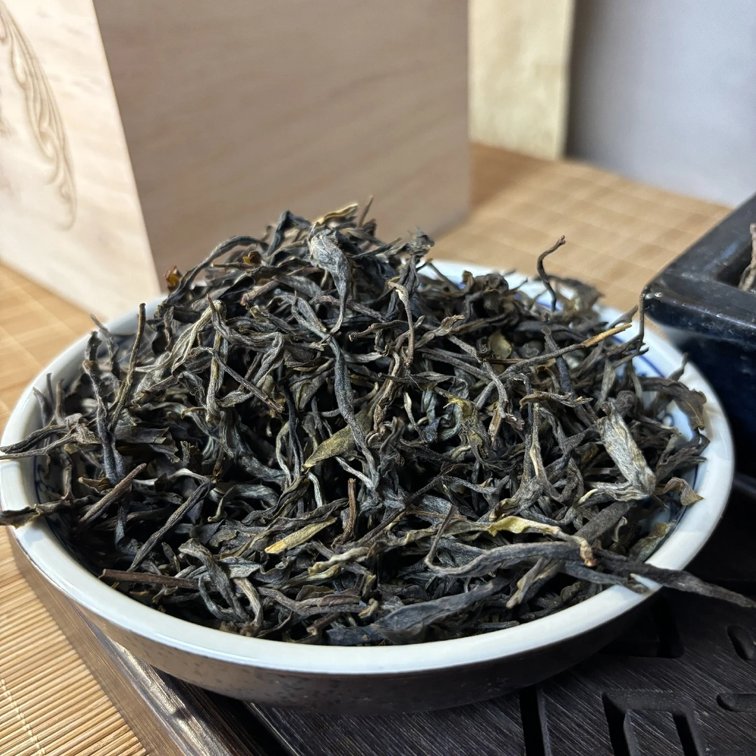 拉佤布傣2024年丰华茶厂【冰岛老寨】云南干仓生茶散料500g