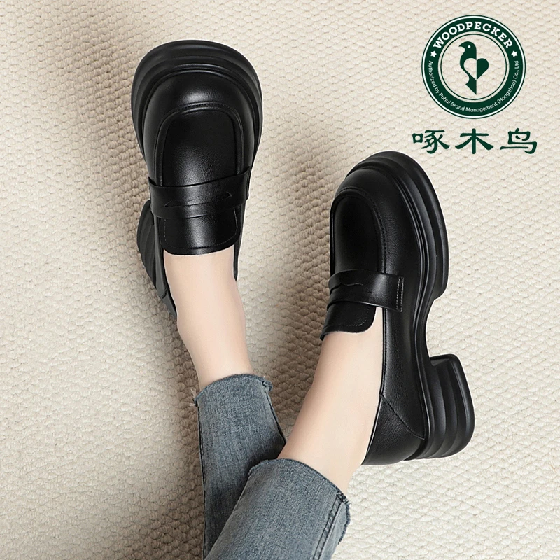 啄木鸟厚底乐福鞋真皮粗跟百搭鞋子黑色圆头妈妈鞋单鞋女小皮鞋