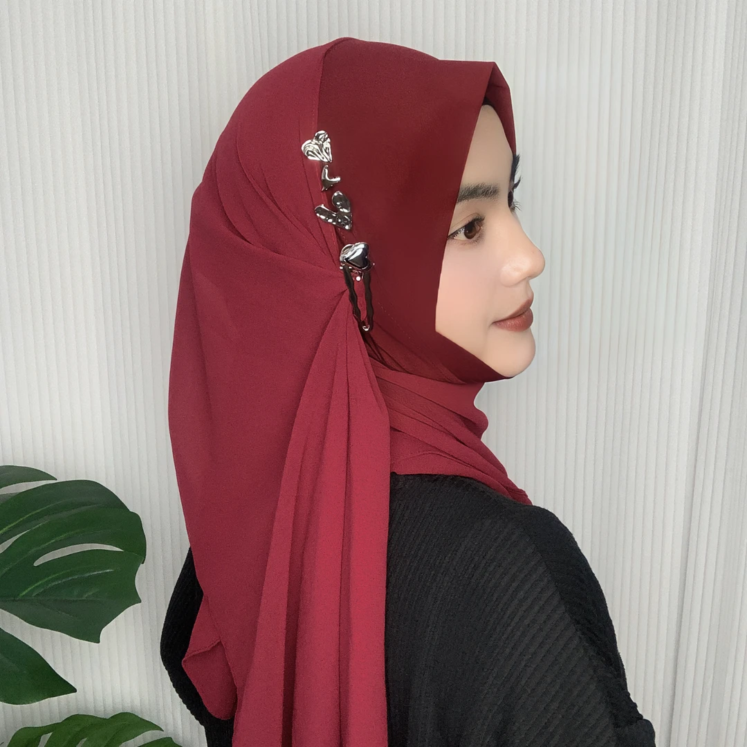 Wana绕巾送配饰大脸口