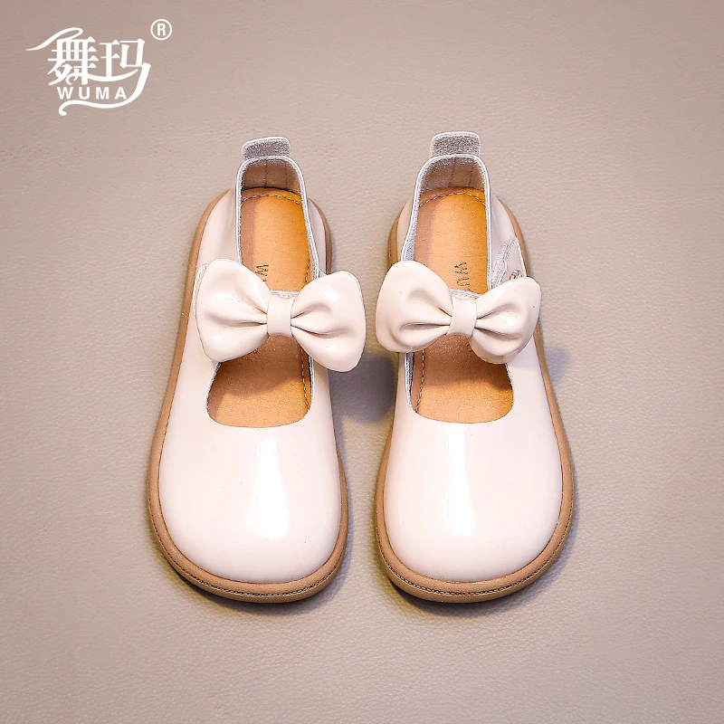 女童鞋子儿童公主皮鞋2025新款春秋小女孩秋季软底亮面单鞋433488