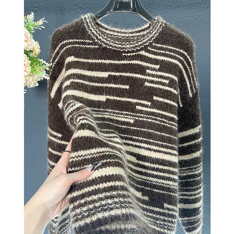 【巧乐兹】百搭打底宽松条纹圆领秋冬套头毛衣