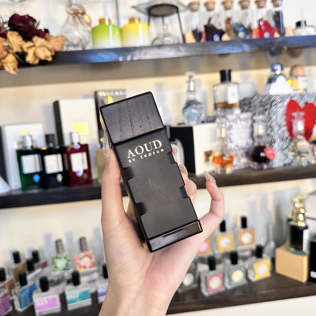 乌木的沉香高端香精版本中性香男士女士都可用香水