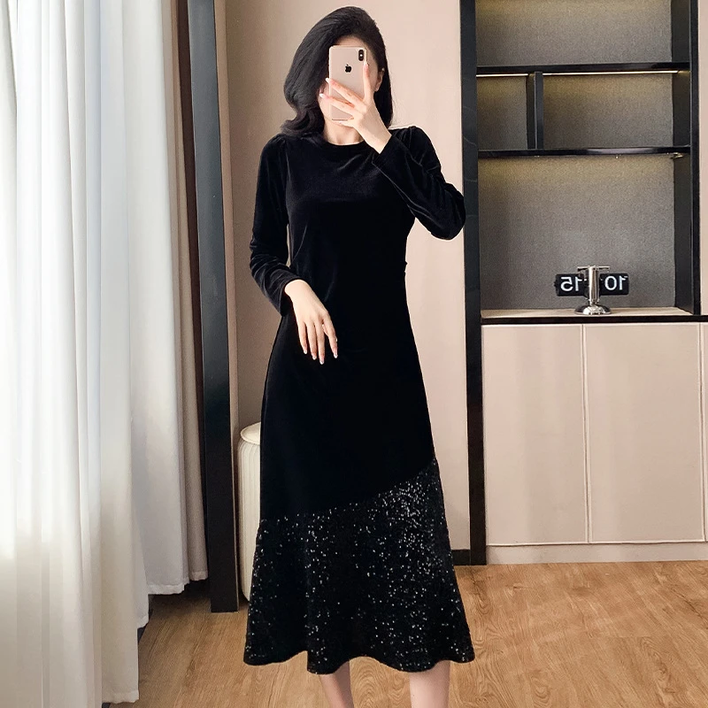 黑色鱼尾裙金丝绒高级赫本风连衣裙2025早秋新款春秋长裙裙子女装