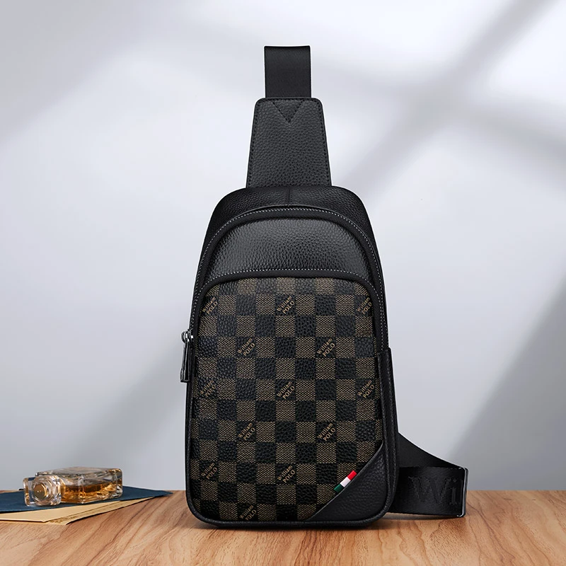 英皇保罗真皮男包斜挎包背包单肩包多功能潮包棋盘格子印花胸前包
