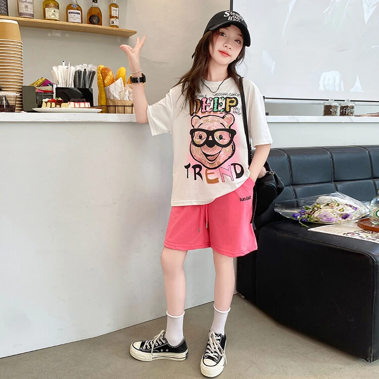 女大童夏季休闲套装2024新款时髦洋气儿童夏装卡通短袖短裤两件套