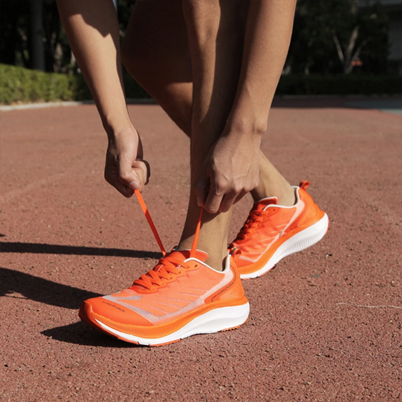 功夫跑功夫跑马拉松全掌碳板跑鞋 全马羊神力荐 专业减震运动轻便