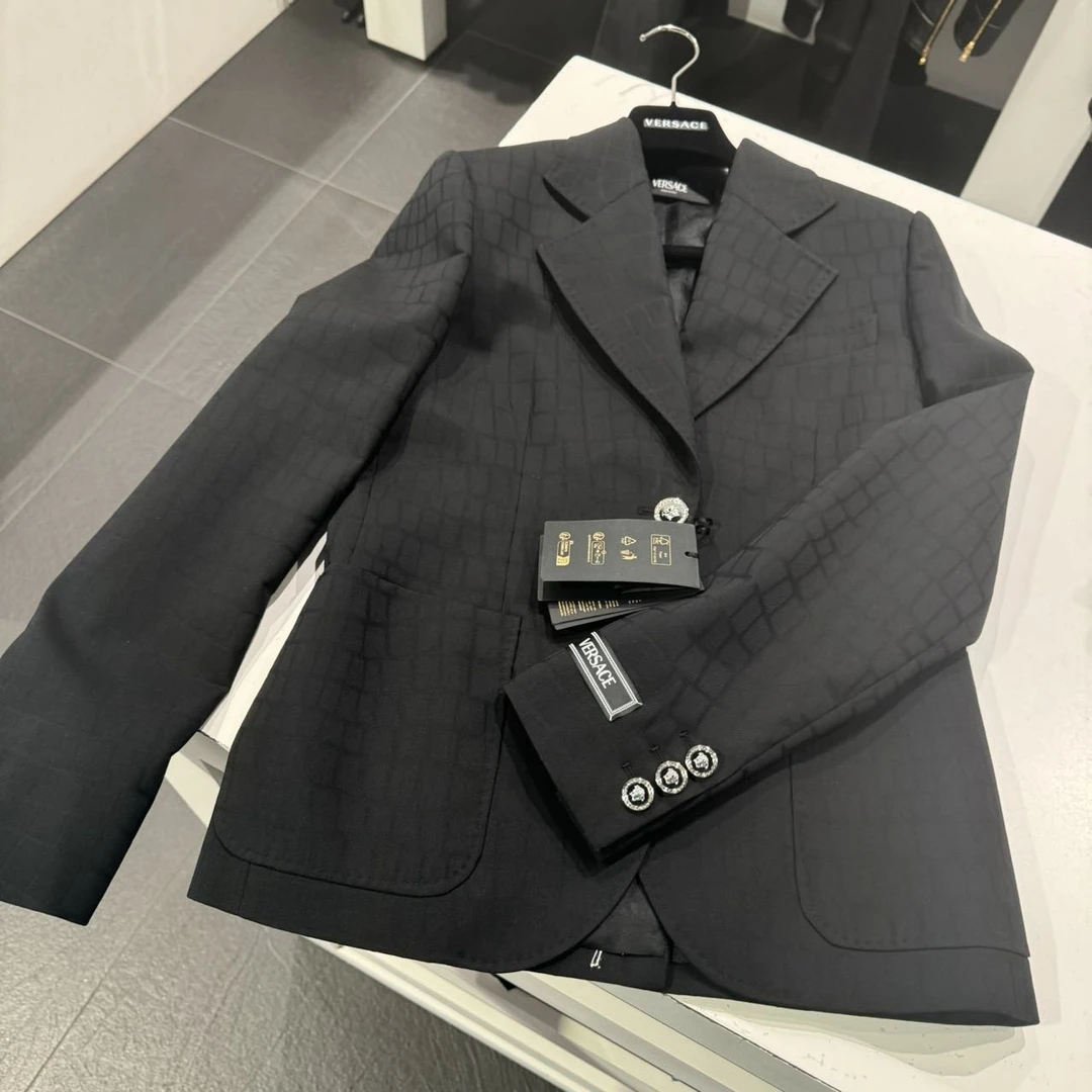 全新未使用 VERSACE/范思哲 女士暗纹休闲西装外套