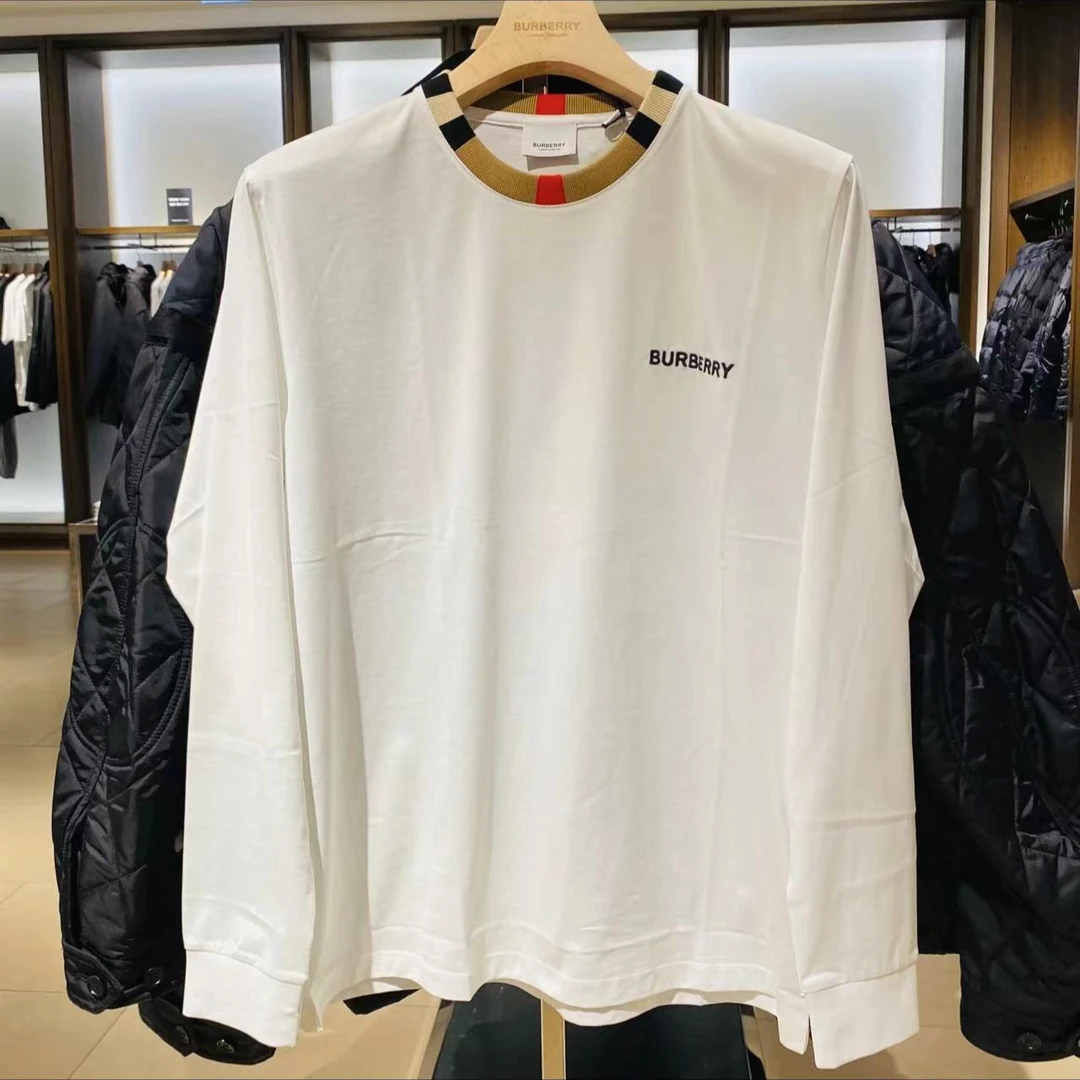 全新未使用 BURBERRY/博柏利 秋季新款经典领口格纹圆领套头长袖