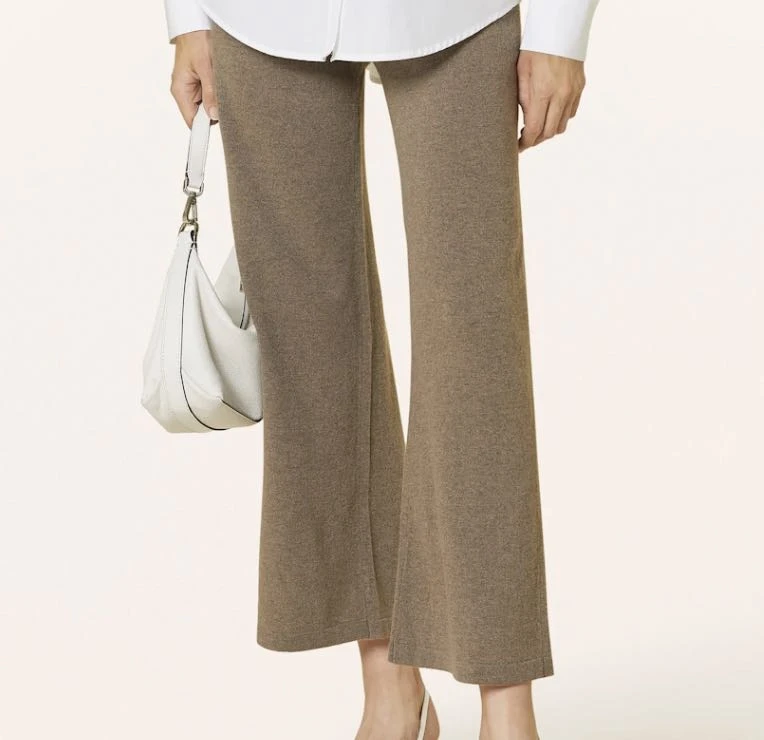 全新未使用 MaxMara 纯色修身微喇休闲裤
