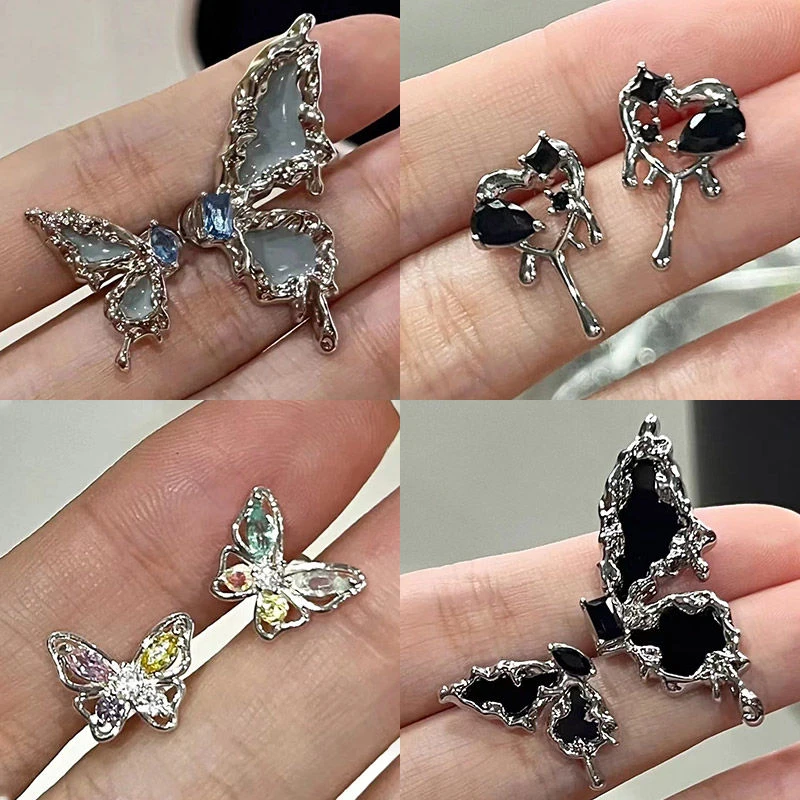 合金耳饰 甜酷辣妹不对称雾霾蓝蝴蝶耳钉小众气质高级感ins