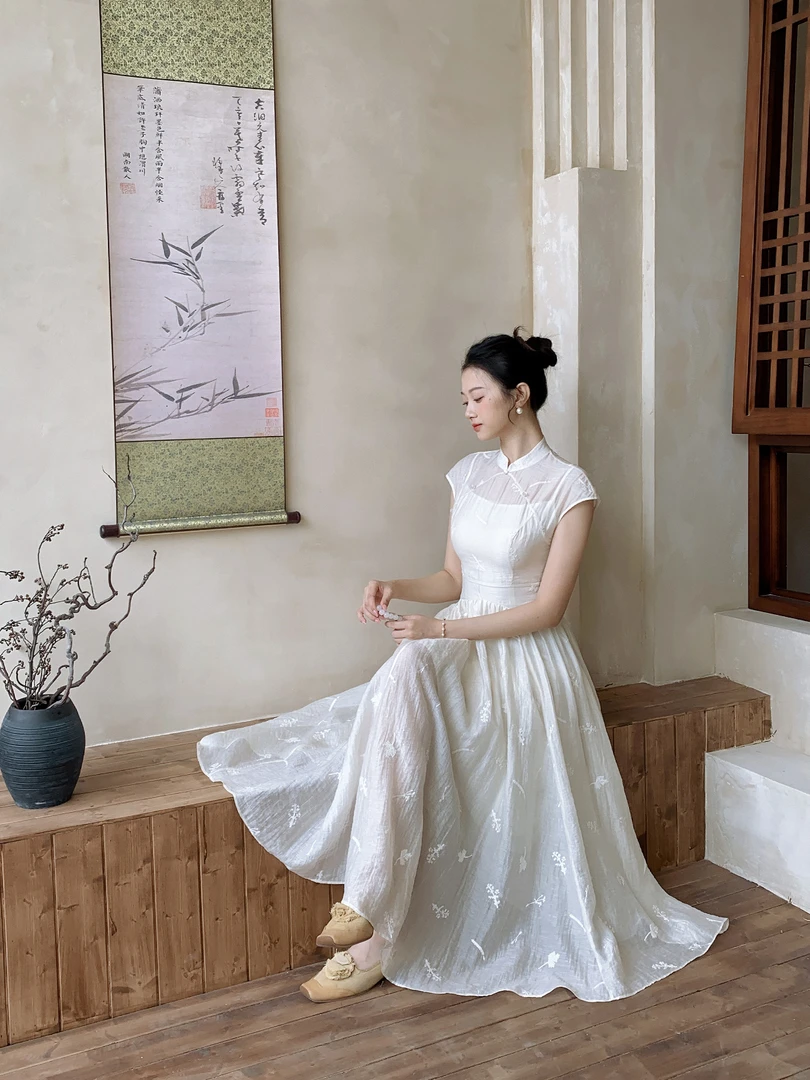 SUHEMR苏哈【白玉沙】新中式小众风清冷仙刺绣显瘦大摆A字长裙春
