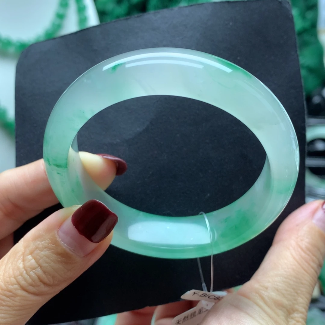 石英质玉手镯未镶嵌꧁***꧂