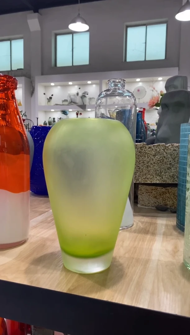 【闪购商品】福利琉璃花瓶