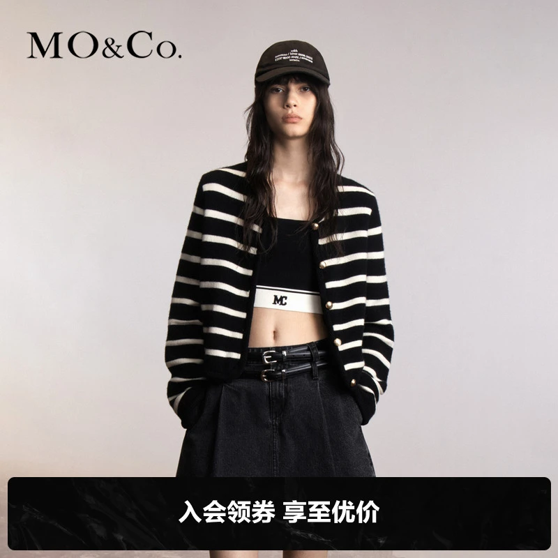 MOCO圆领短款毛织外套学院风MBC3CART08