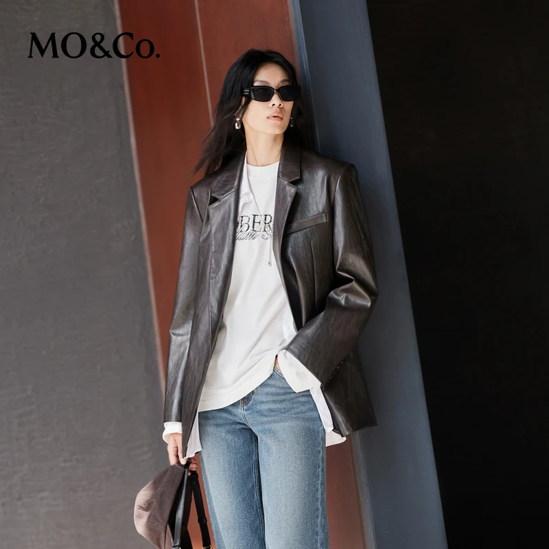 MOCO西装春秋复古烟熏棕色素皮中性垫肩廓形外套MBD3BLA001