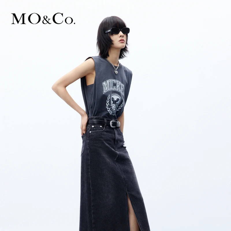 MOCO无袖T恤抗菌防螨棉粉浆印花宽肩圆领廓形美式复古MBC3TEE022