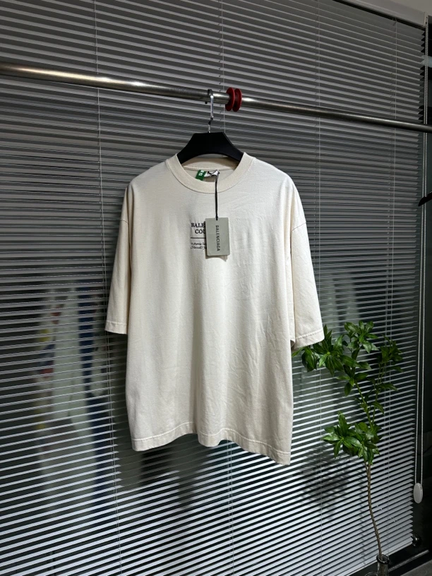 99新 Balenciaga 巴黎世家 刺绣 短袖 xs码 工价6k ko801