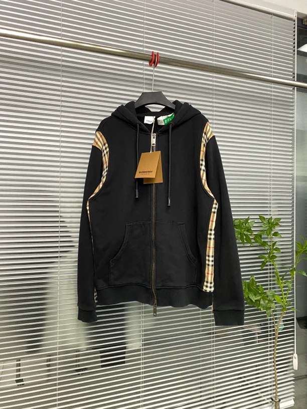99新 Burberry 博柏利 拼接格纹拉链外套 M码 公价7.8K jn1191