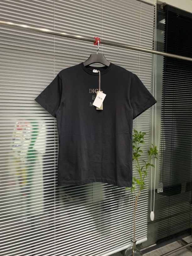 99新 Dior 迪奥 短袖 Alphabet Pattern秀款刺绣亮片 M码 aw1124